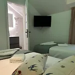 Hotel Boutique Malo - Old Town And Parking 3*