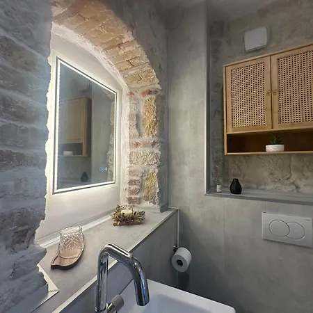 Otel Boutique Malo - Old Town And Parking