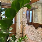 Boutique Malo - Old Town And Parking Готель 3*