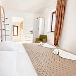 Boutique Malo - Old Town And Parking